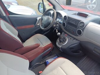 Citroen Berlingo 1.6i 2009 7místný - 9