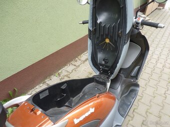 Piagio Beverly 200 - 9