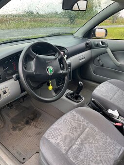 Škoda Octavia I 1.6 MPI 55kW - 9