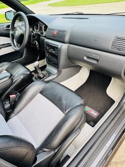 Škoda Octavia RS 1.8t 132kw originál Top Stav - 9