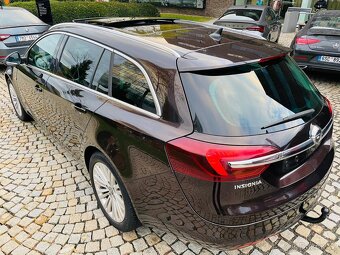 Opel Insignia 2.0CDTi AUTOMAT VÝHŘEV LED SERVISKA TAŽNÉ - 9