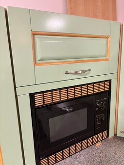 Kuchyňská linka ve venkovském stylu - 9