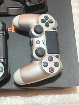 PlayStation 4 Pro 1TB + 2 ovladače + nabíjecí stanice – TOP - 9