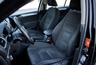 Volkswagen Golf 1.6 TDI, 77kW, M5 - 9