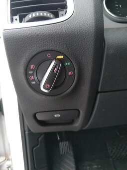 prodám Q7 S-line automat nez.top.na DO - 9
