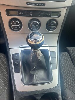 VW Passat B6 - 9
