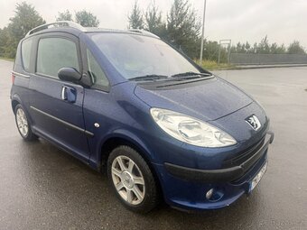 Peugeot 1007 1,4 benzin stk 09/2028 - 9