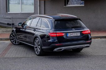 Mercedes-Benz E trieda Kombi 220 d All-Terrain 4MATIC A/T - 9