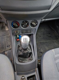 Ford transit Connect torneo - 9