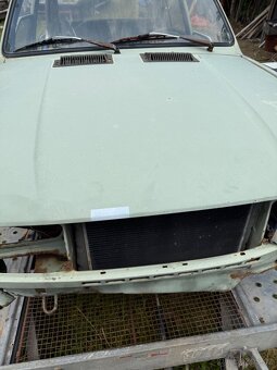 Prodám náhradní díly Škoda 120L - 9