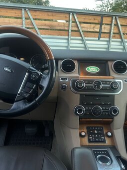 Land Rover Discovery IV - 9