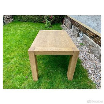 Nerozkládací jídelní stůl - Sany - 9