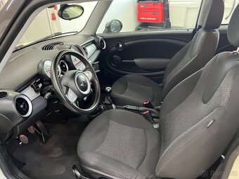Mini One Cooper 1.4i VYHŘÍVANÉ SED. SERVISKA PARK.SENZORY - 9