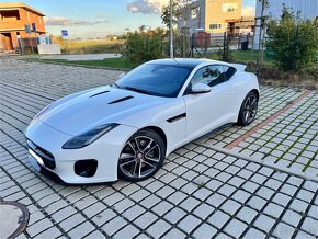 Sportovní vozidlo Jaguar F-type - 9