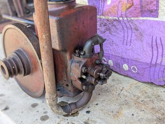 Stabilní motor Deutz značený orlicí - 9