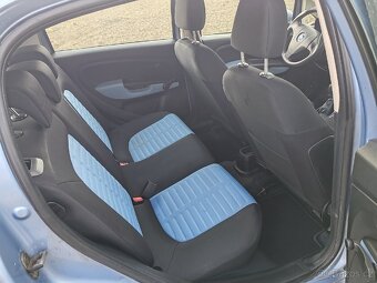 Fiat Punto Grande - 9