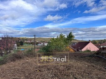 Prodej stavebního pozemku 392 m², Bořetice, ev.č. 130073JK - 9