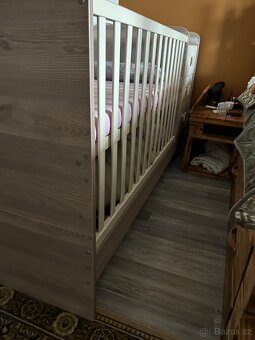 Dětská postýlka s přebalovacím pultem - 9