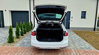 VW PASSAT biTDi B8 176KW CZ servisní kniha - 9