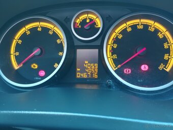 Opel Corsa D,1,4,16V-Nova STK,99000 - 9