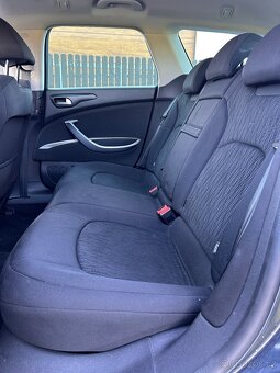 Citroën C5 1.6HDi 84Kw COMBI AUTOMAT / SERVISKA / TAŽNÝ - 9