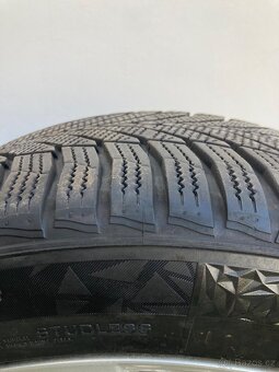Škoda Superb 3, alu kola Pegasus 235/45/R18 se zimní pneu - 9
