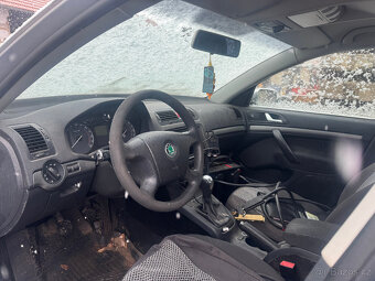 Octavia II 2.0TDI 103 KW Pouze díly- Hořovice okr Beroun - 9