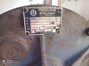 El. Motory - 9