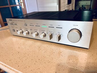 Zesilovač Yamaha A-560 - 9