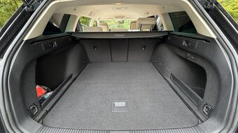 Volkswagen Passat B8 2.0 TDI 140kw 7st. DSG 2018 Full LED, a - 9