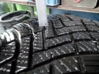 BMW ALU R17 zimní Hankook 225/55 R17 - 9