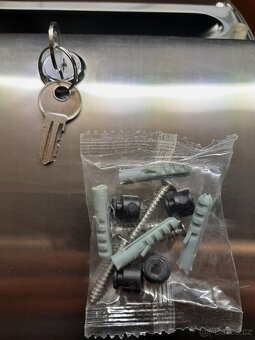 Nová nerezová poštovní schránka - 9