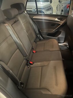 Volkswagen Golf VII 2017 1.0 TSI - 9