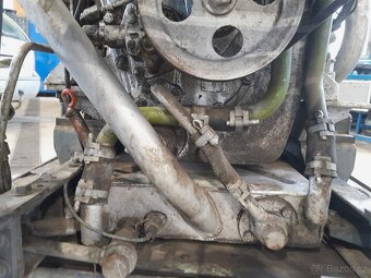 ŘADOVÝ DVOUVÁLEC - 9