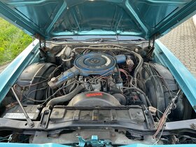 1973 Ford Thunderbird - 9