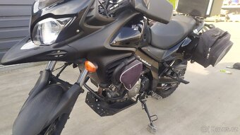 MOTOCYKL CESTOVNI ENDURO SUZUKY V-STROM DL650A - 9