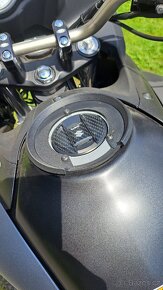 Suzuki v strom 650 xt - 9