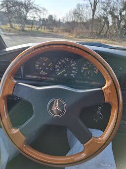 Mercedes-Benz 190e W201 2.3 - 9