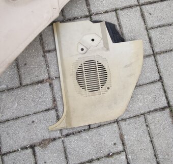 BMW e30 tapce coupé - 9