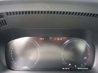 Volvo XC60 2.0B4,145kW,Inscription,1majČR,serv.kn,DPH - 9