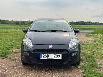Fiat Punto Evo 1.4 57 kW | 2012 | Klima | Rádio | 5dveř - 9