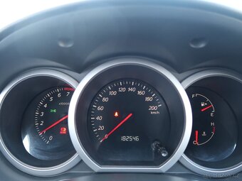 Suzuki Grand Vitara 1.6VVT,78kW,NovéČR,Serv.k,4x4 - 9