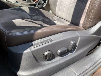 Škoda Octavia 2.0 TDi 110 kW 4x4 LAURIN&KLEMENT r.v 2016 - 9