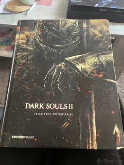 Sbírka From Software guide knih(návodů/artworku) - 9