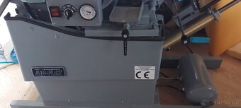 Chiroprakticke masážne lehátko, Kozmetické - 9