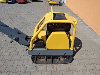 Vibrační deska Husqvarna, Dynapac LG500. - 9