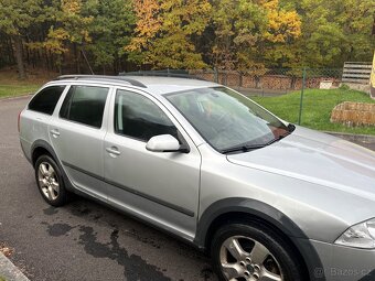 Škoda Octavia scout 2.0 tdi4x4 103kw - 9