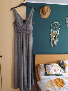 Trpytive plesove saty - 9