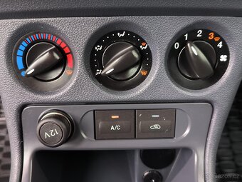 Ford Tourneo Connect 1.8TDCi , 66 kW nafta, 2009 - 9