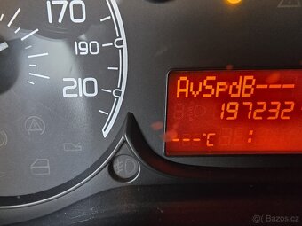víceúčelový FIAT DOBLO COMBI 1,6 JTD r.2014 - 9